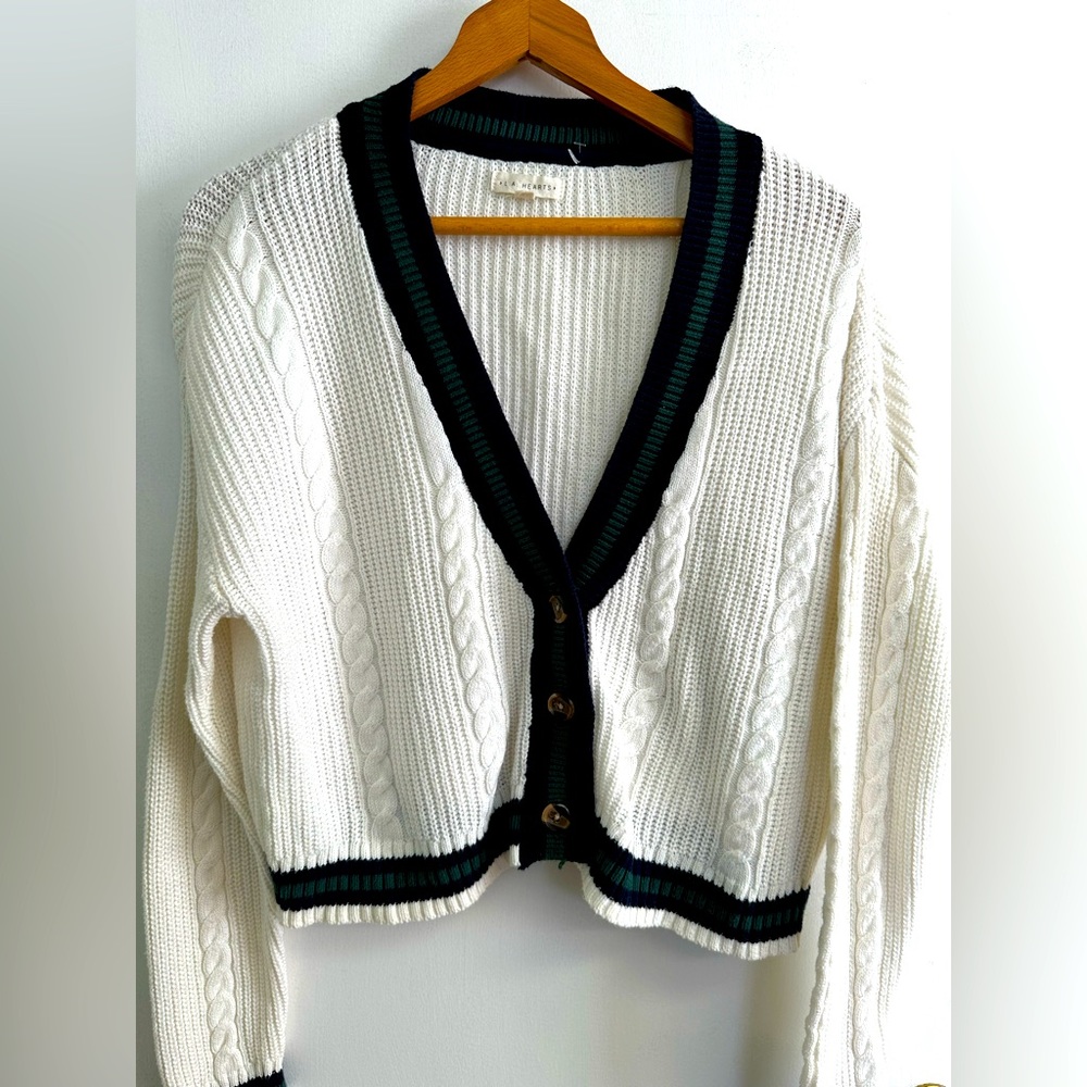 Woman “L.A HEARTS” VINTAGE CARDIGAN SIZE M FILLS LIKE A LARGE